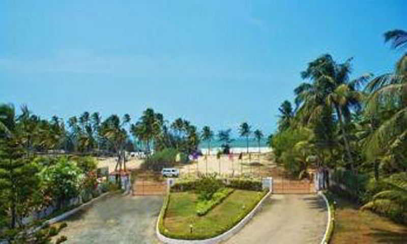 Bollywood Sea Queen Beach Resort Betalbatim Exterior foto